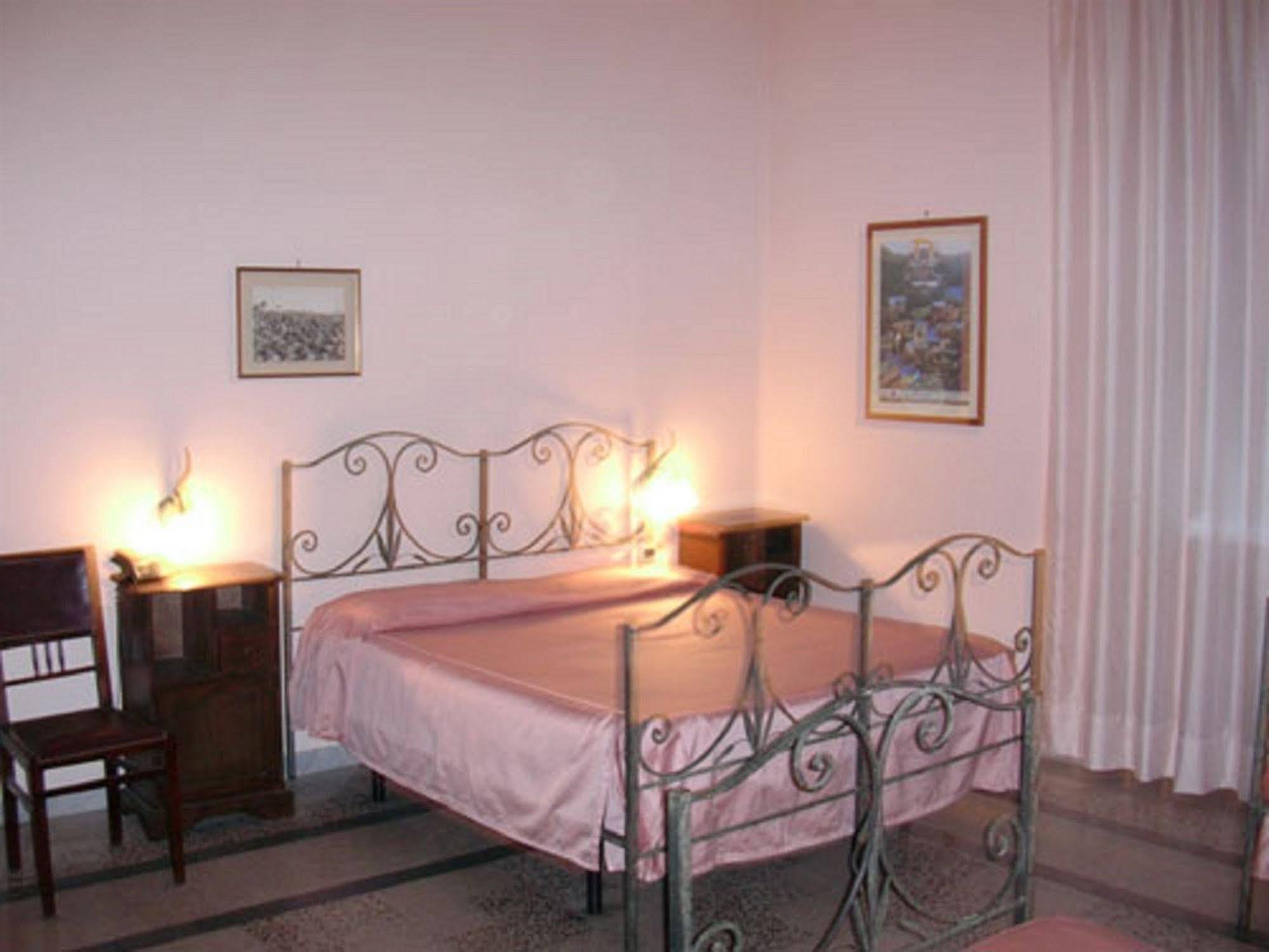 Albergo Bellavista Latina Extérieur photo